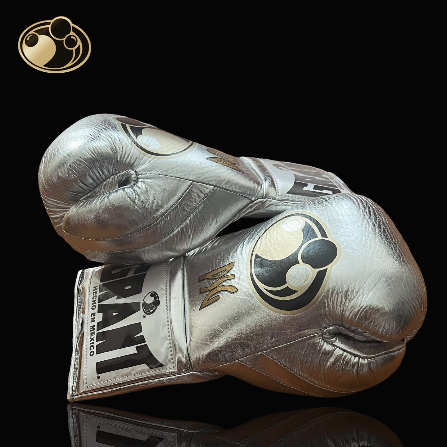 grant boxing gloves silver back and thumb view custom training gloves for boxing