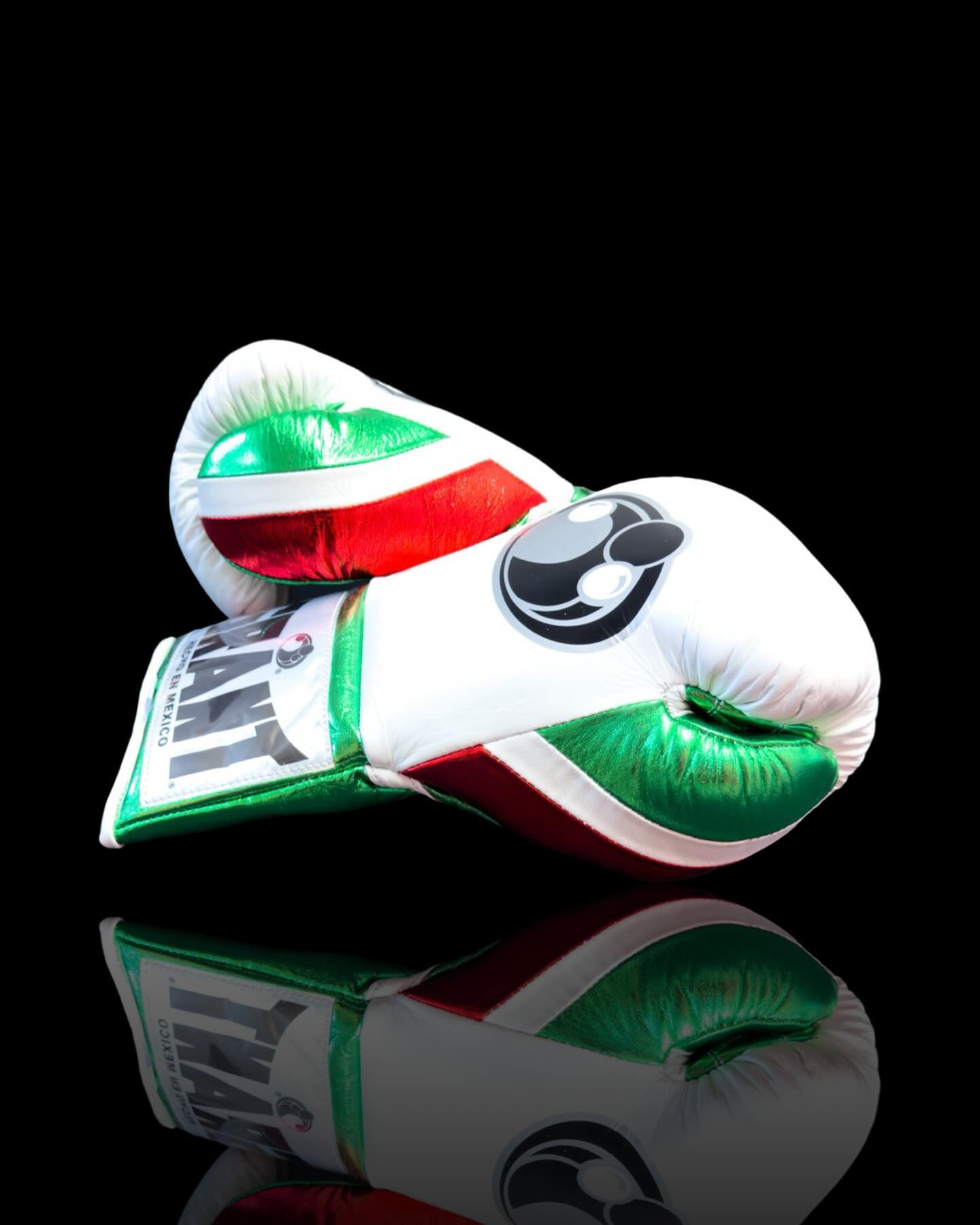 grant boxing gloves white/red/green back and thumb view for heavy bag and sparring