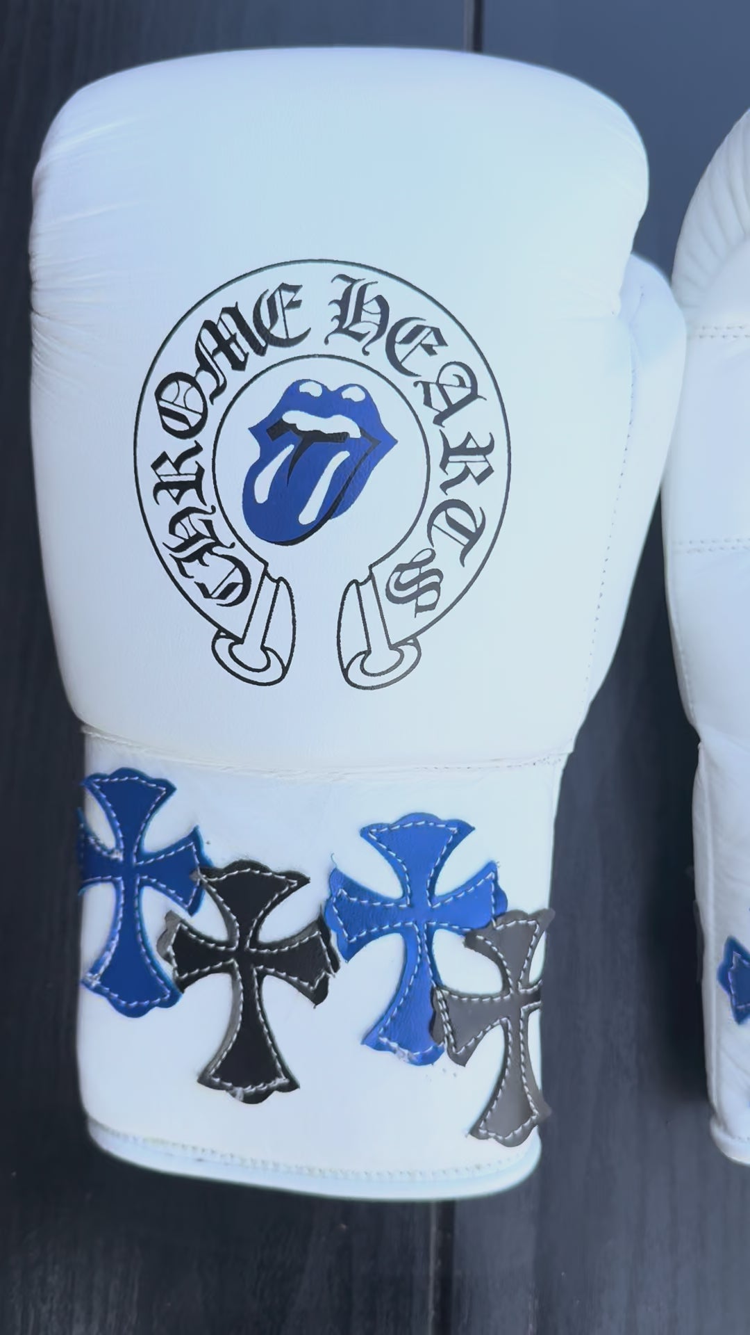 winning boxing gloves, winning gloves, winning boxing gloves japan, winning boxing gloves authentic, winning boxing gloves original, winning boxing gloves lace up, winning boxing gloves velcro, winning boxing gloves 16oz, winning boxing gloves 14oz, winning boxing gloves 12oz, winning training gloves, winning sparring gloves, winning pro boxing gloves, winning leather boxing gloves, winning premium boxing gloves, winning fight gloves, winning competition gloves, winning japanese boxing gloves